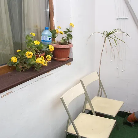 Half Private Using One Bedroom Instead Of Two - Better Value Apartment *