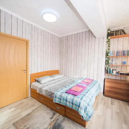 Great Location - With 2 Bedrooms Apartment Burgas