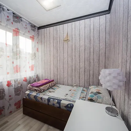 شقة One Bedroom - Great Location *